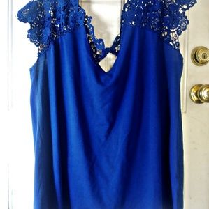 Women's Casual V Neck Lace Short Sleeve Top